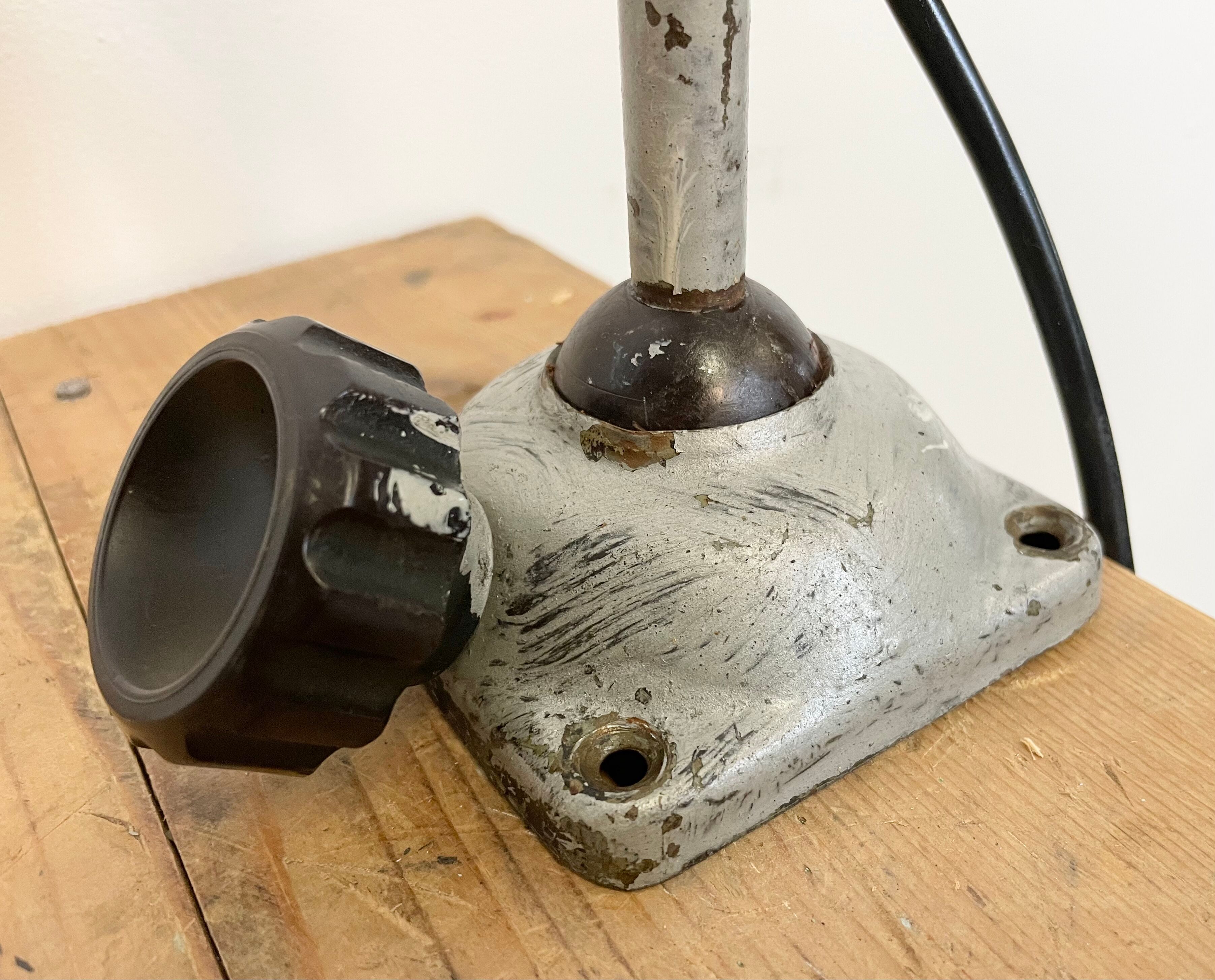 Grey industrial workshop table lamp, 1960s