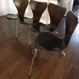 Series of 4 chairs 3107 by Arne Jacobsen edition Fritz Hansen