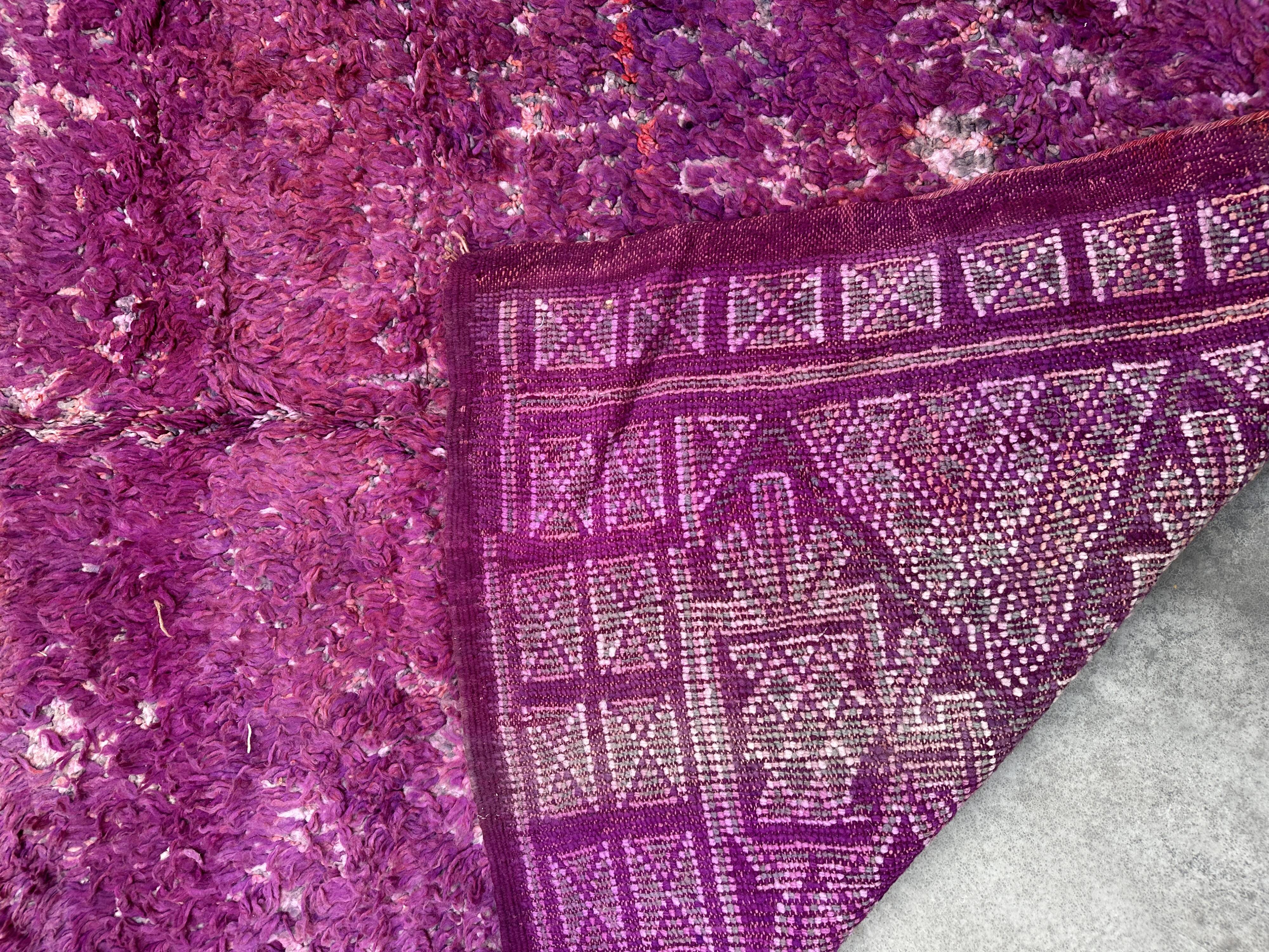 Moroccan rug Beni M'Guild purple - 296 x 192 cm