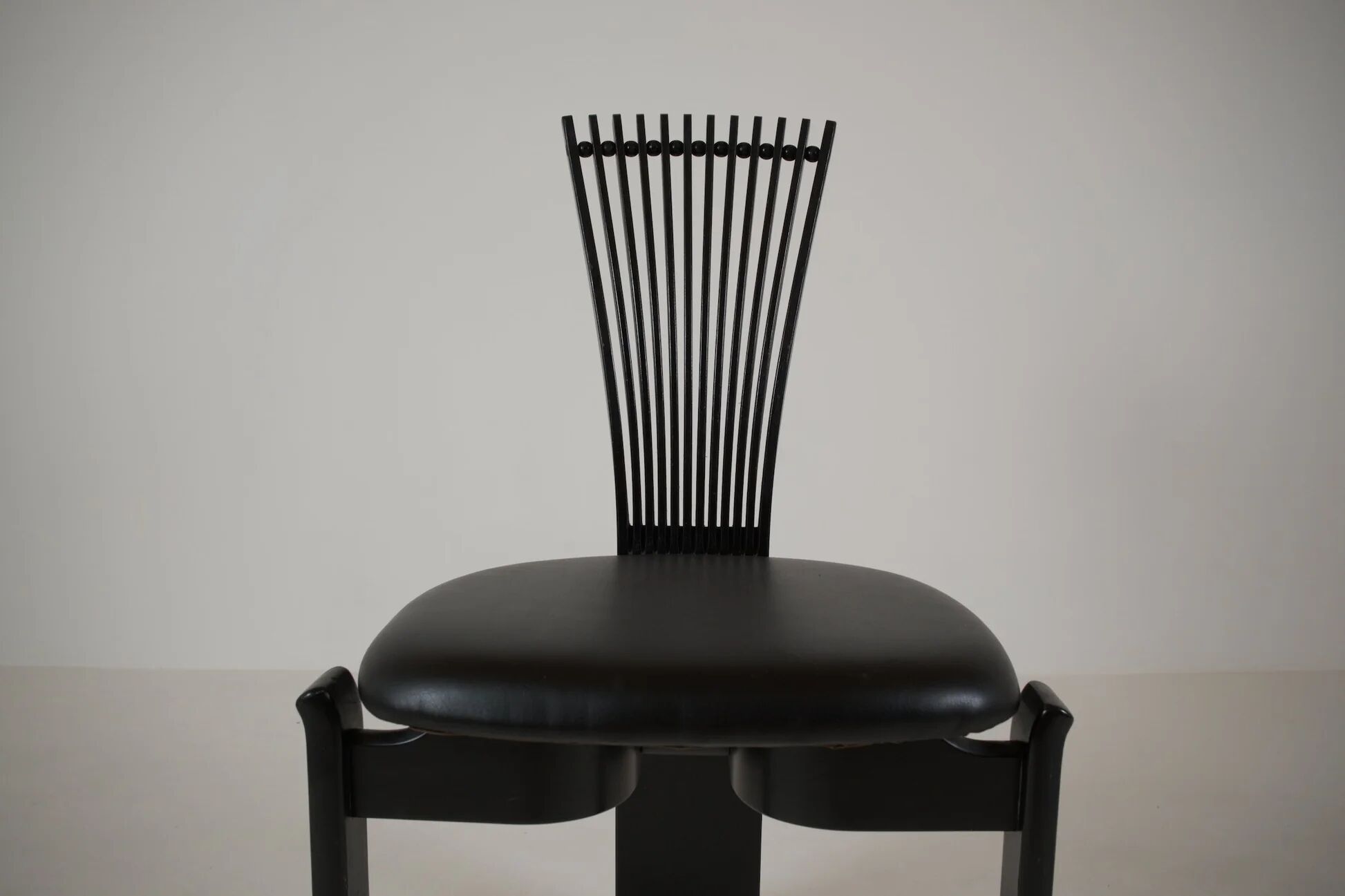 Set of 4 dining chairs "Totem" by Torstein Nilsen
