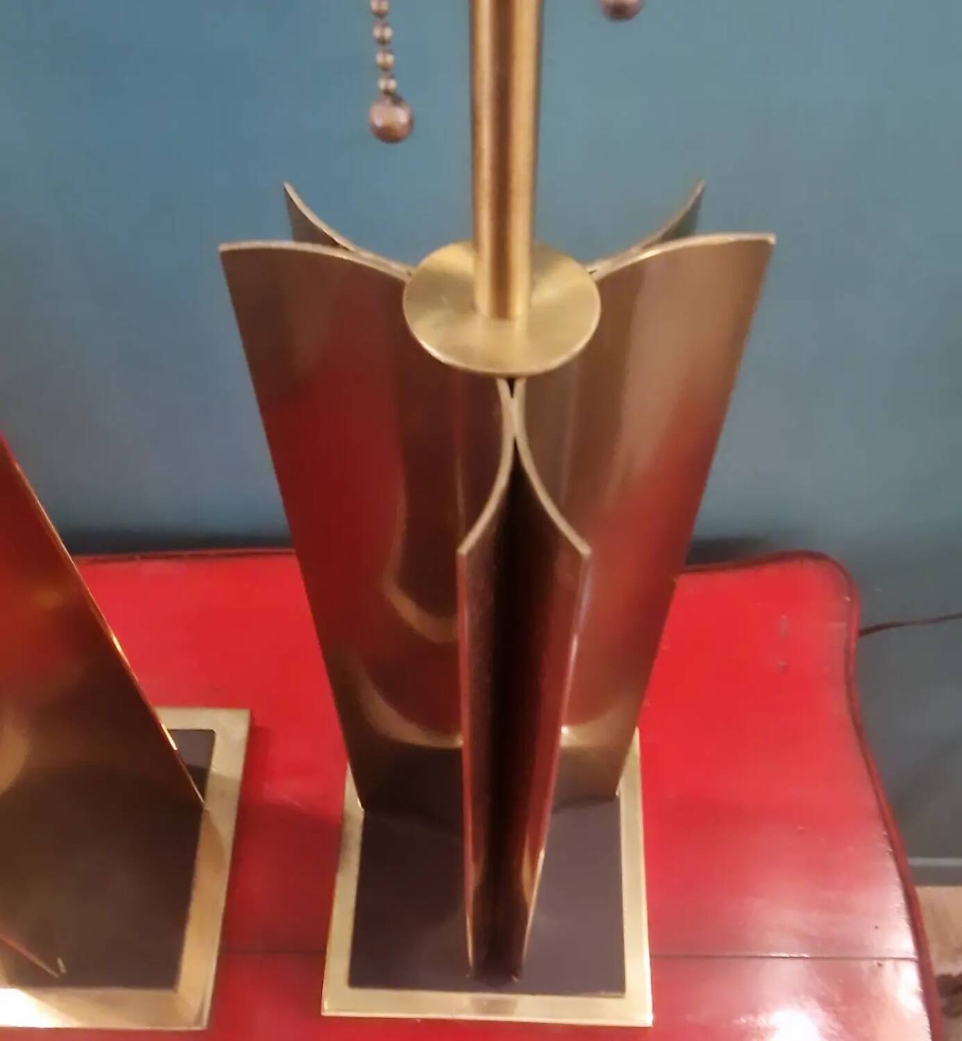 Large pair of 70s gold metal table lamps