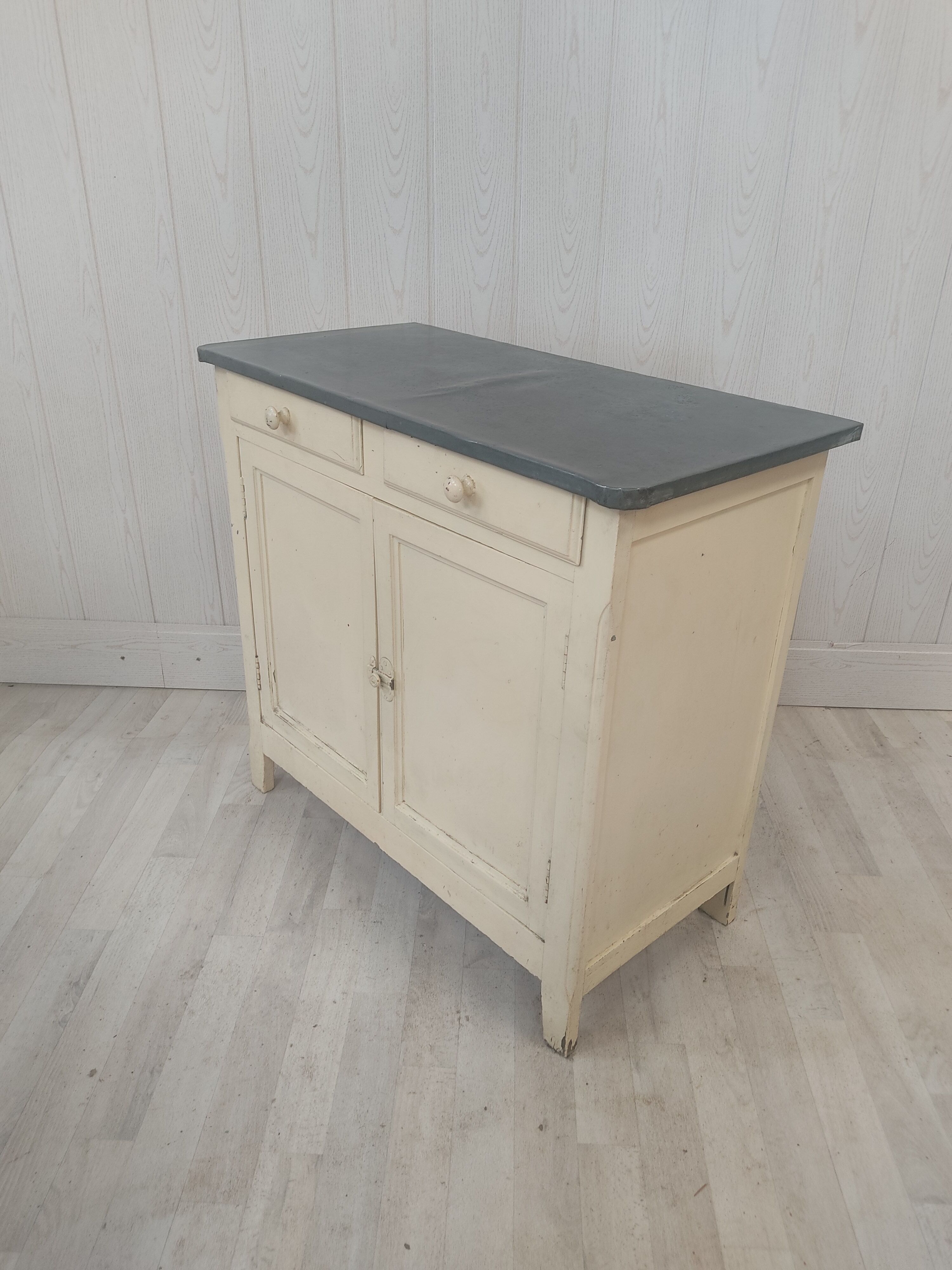 Parisian buffet zinc platter