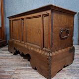 Oak chest with moulded panels – rustic work – 18th century