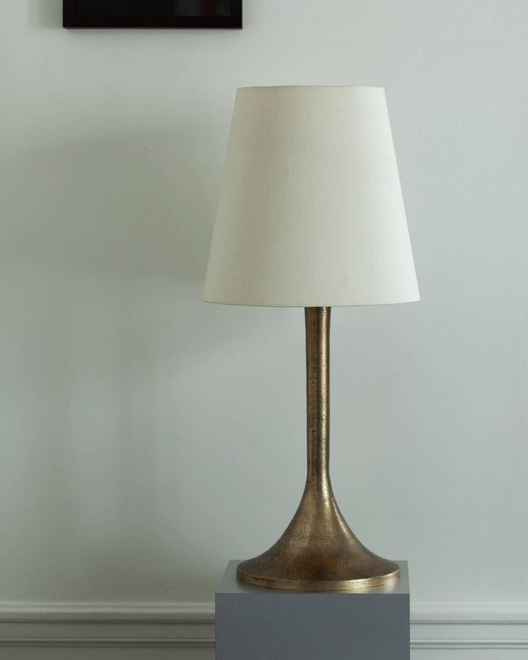 Bronze effect tulip floor lamp