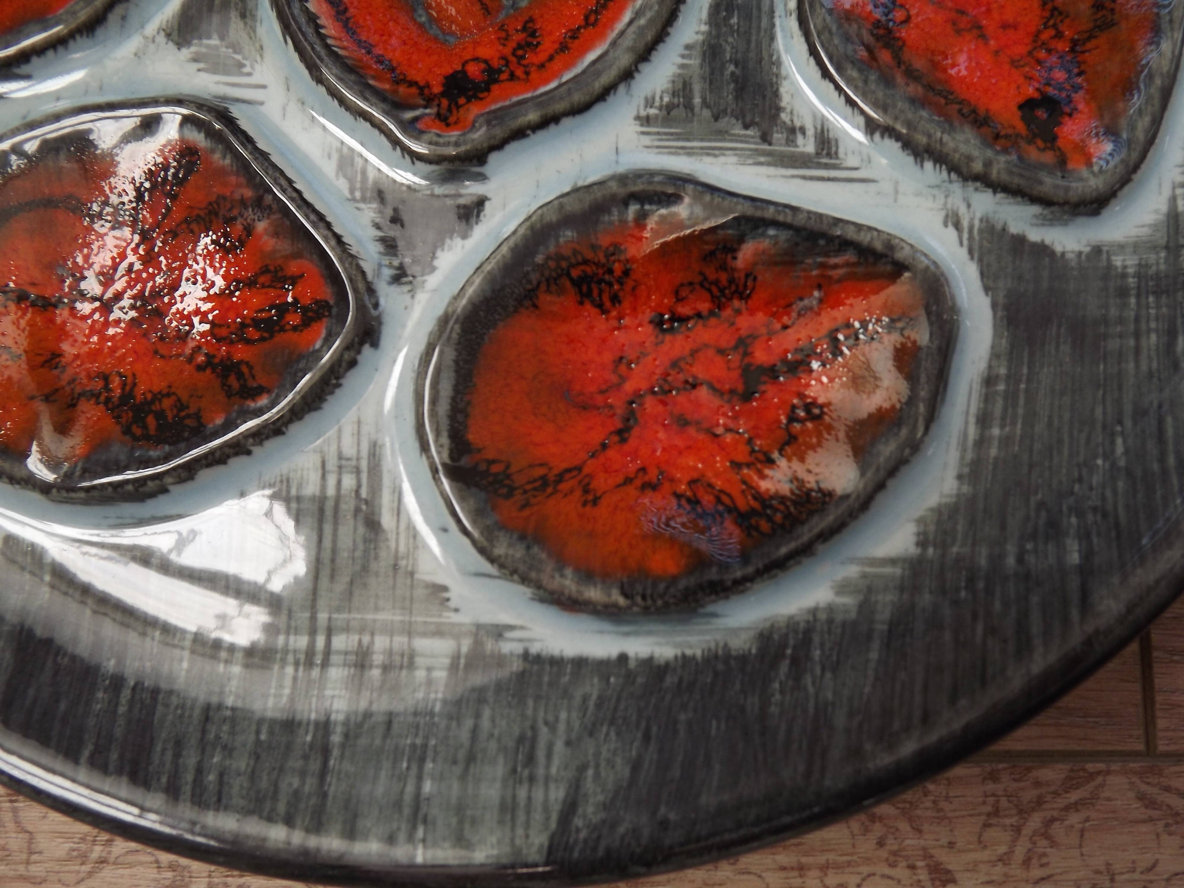 Set of 5 French Pordic Blue Grey & Orange Hand Painted 6 Well Oyster Plates 4974