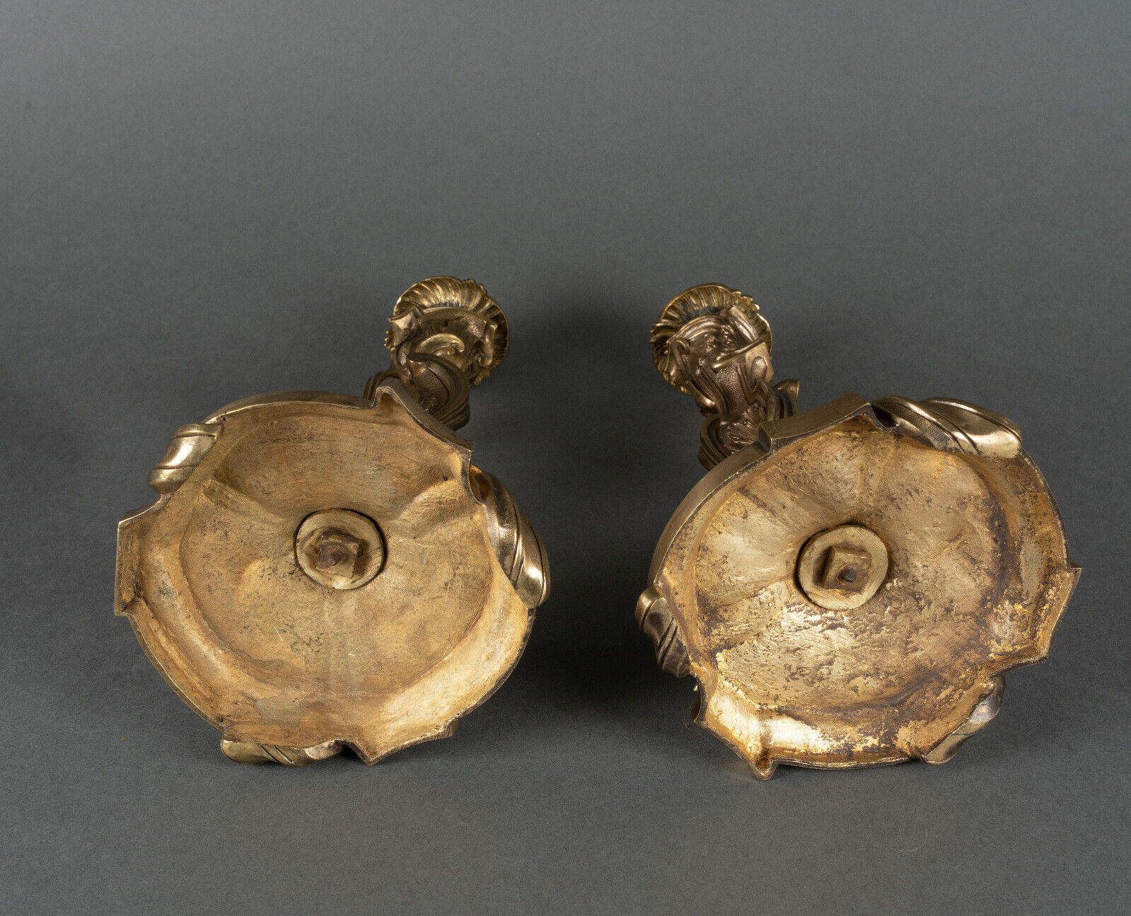 Pair of candlesticks xixth louis xiv ornamentation shells gilded bronze