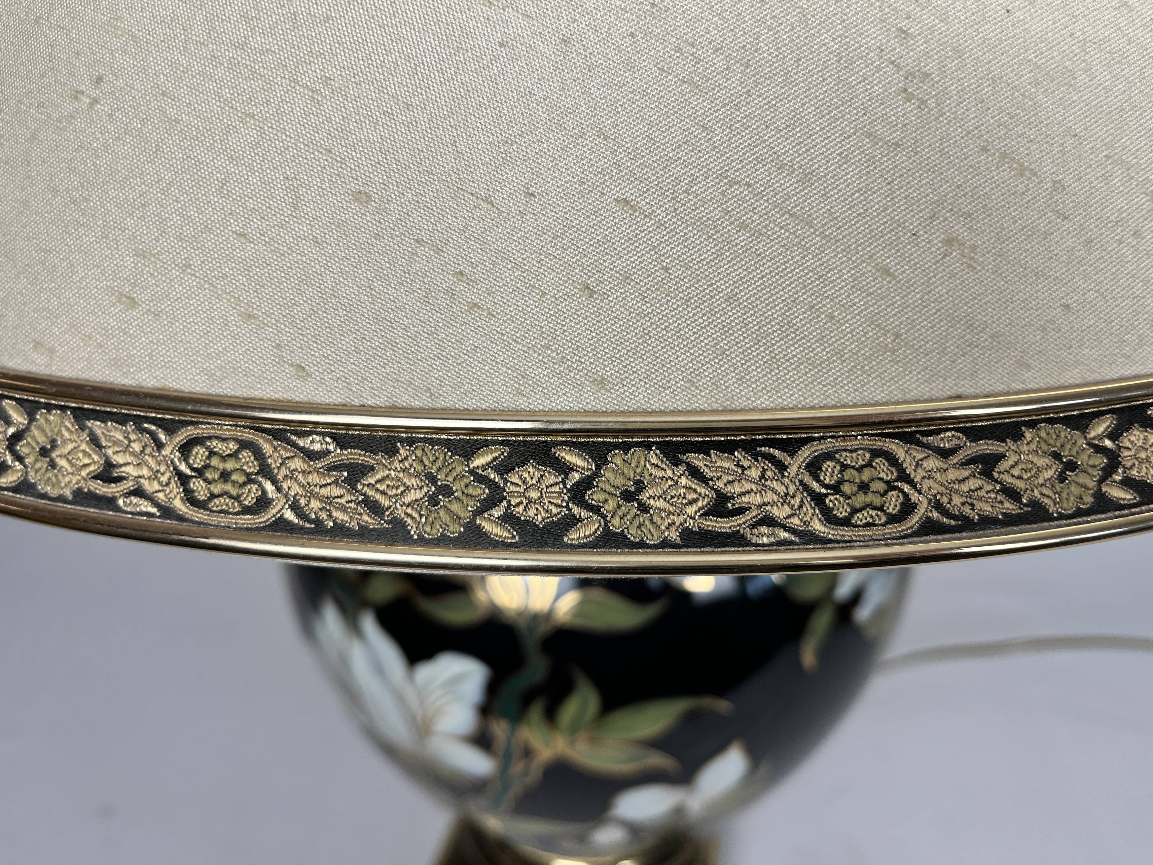 Important English porcelain lamp signed Drimmer 1989