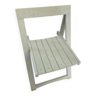 Folding chair