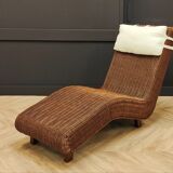 Vintage lounge chair