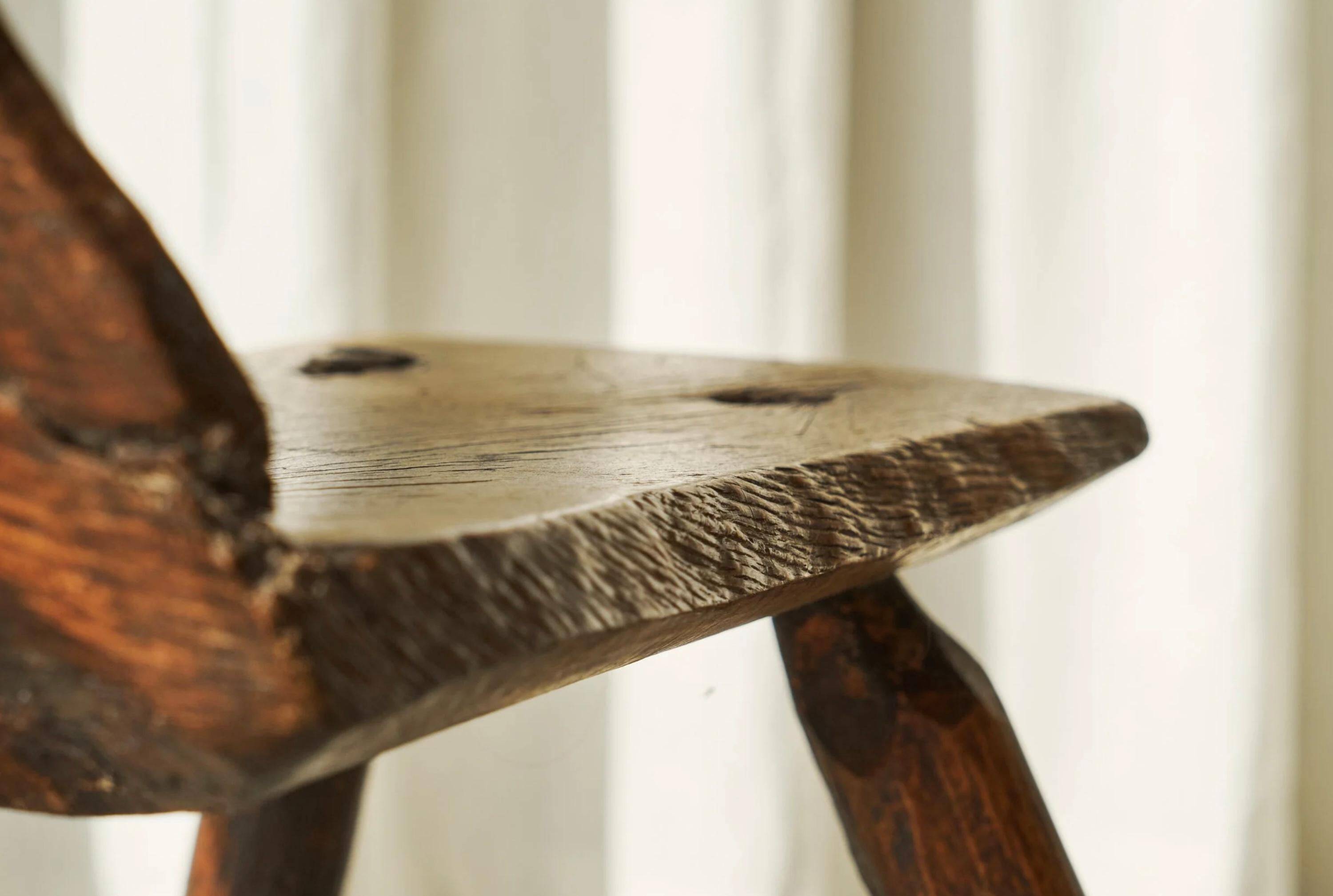 Tripod accent chair Wabi Sabi, hand-carved, 19th century.
