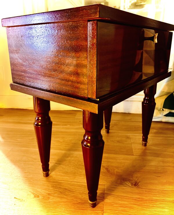 Table de chevet ou d'appoint Vintage style Bagués année 1950