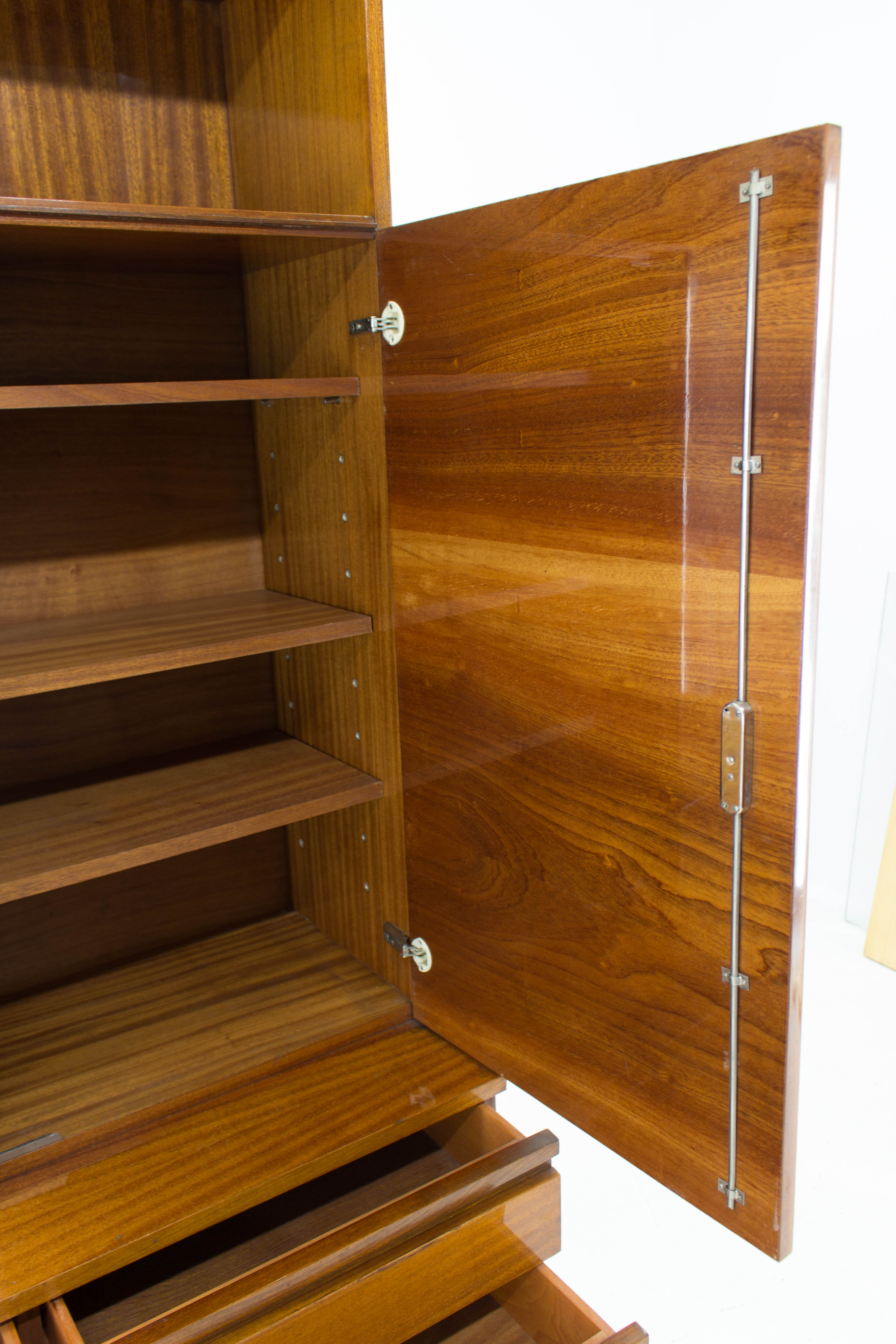 Belmondo cabinet with shelves and drawers in high gloss finish, 1970