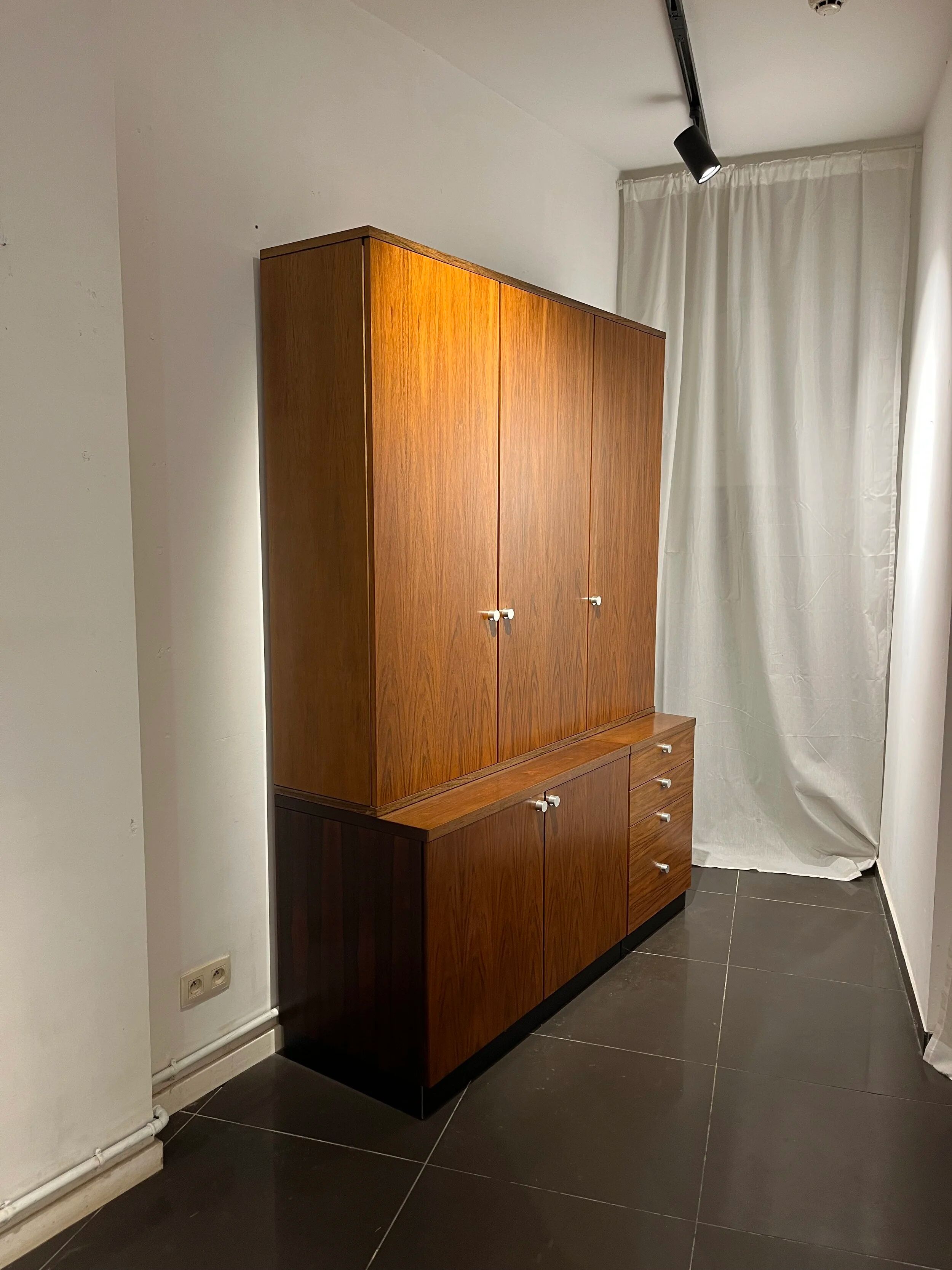 Exclusive freestanding wall unit by Alfred Hendrickx for Belform, 1960s