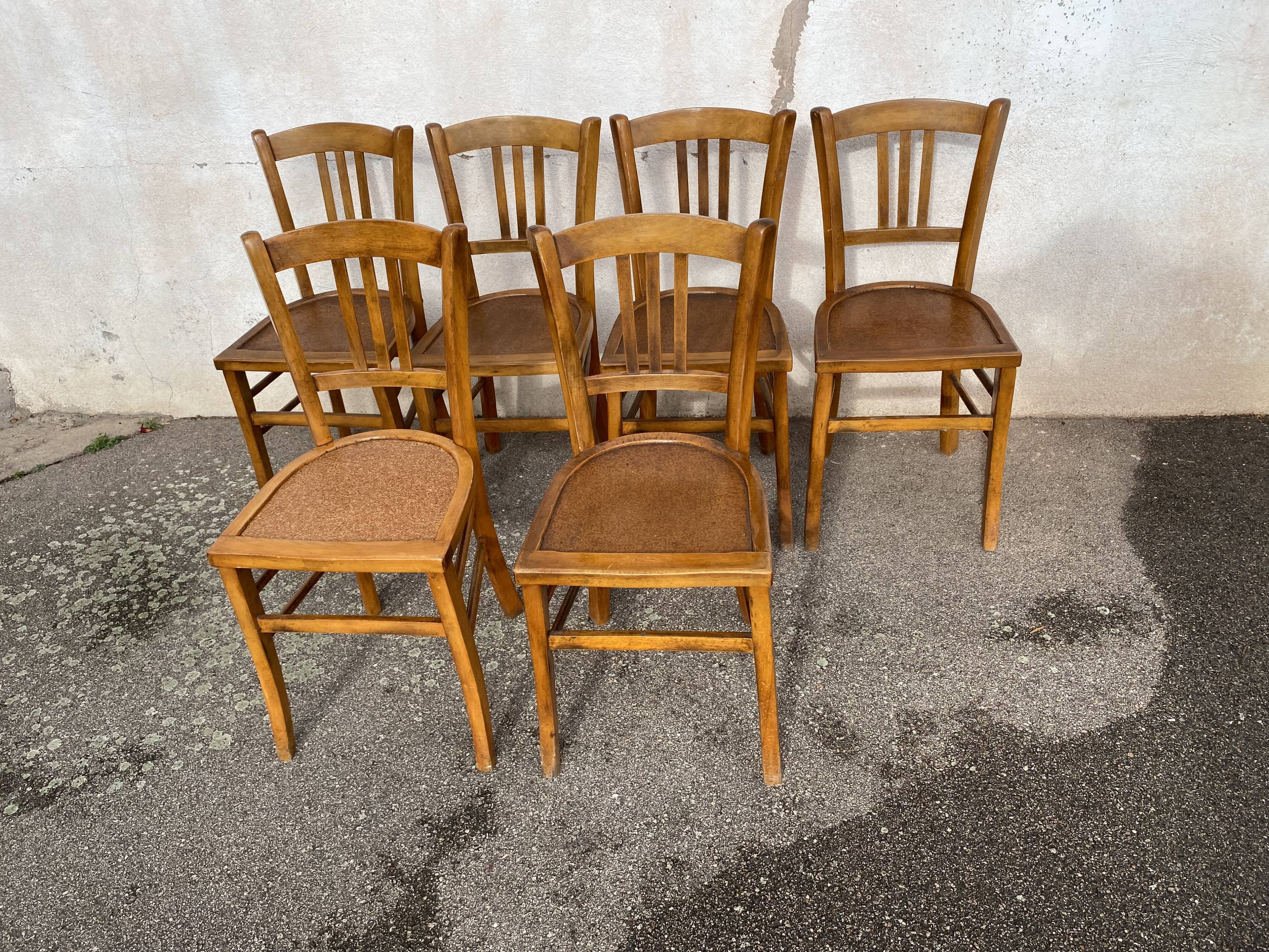 Set of 6 varnished bistro chairs