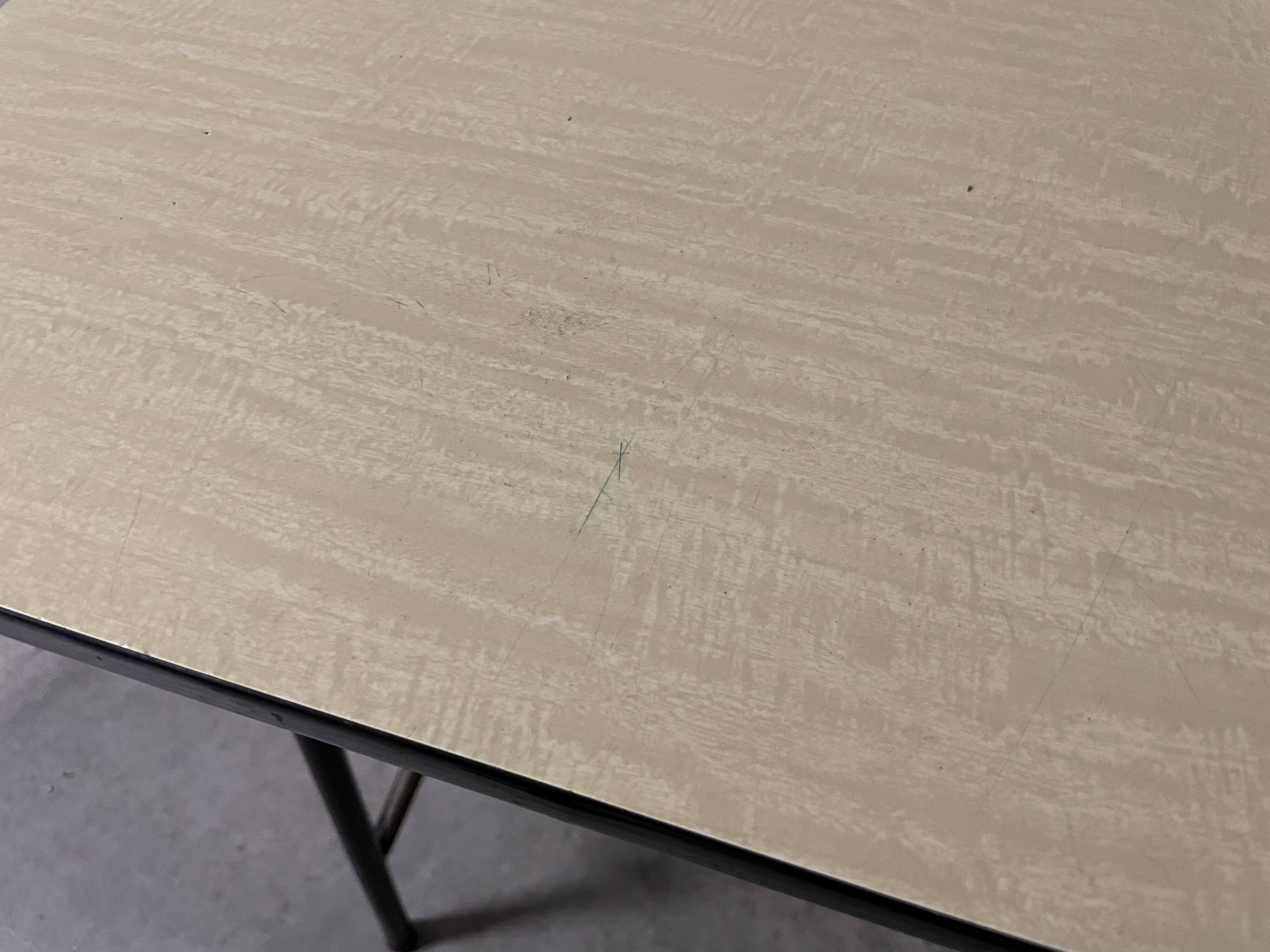 Pierre Guariche Office