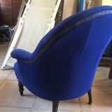 Armchair toad