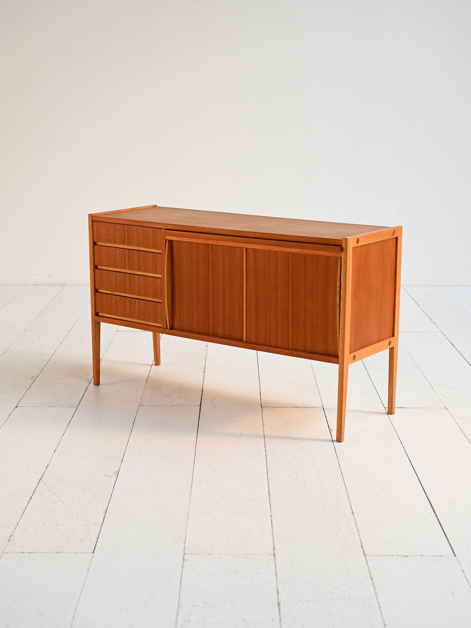 Buffet scandinave en teck avec bureau escamotable, années 1960
