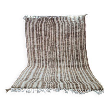 Handmade wool Berber rug