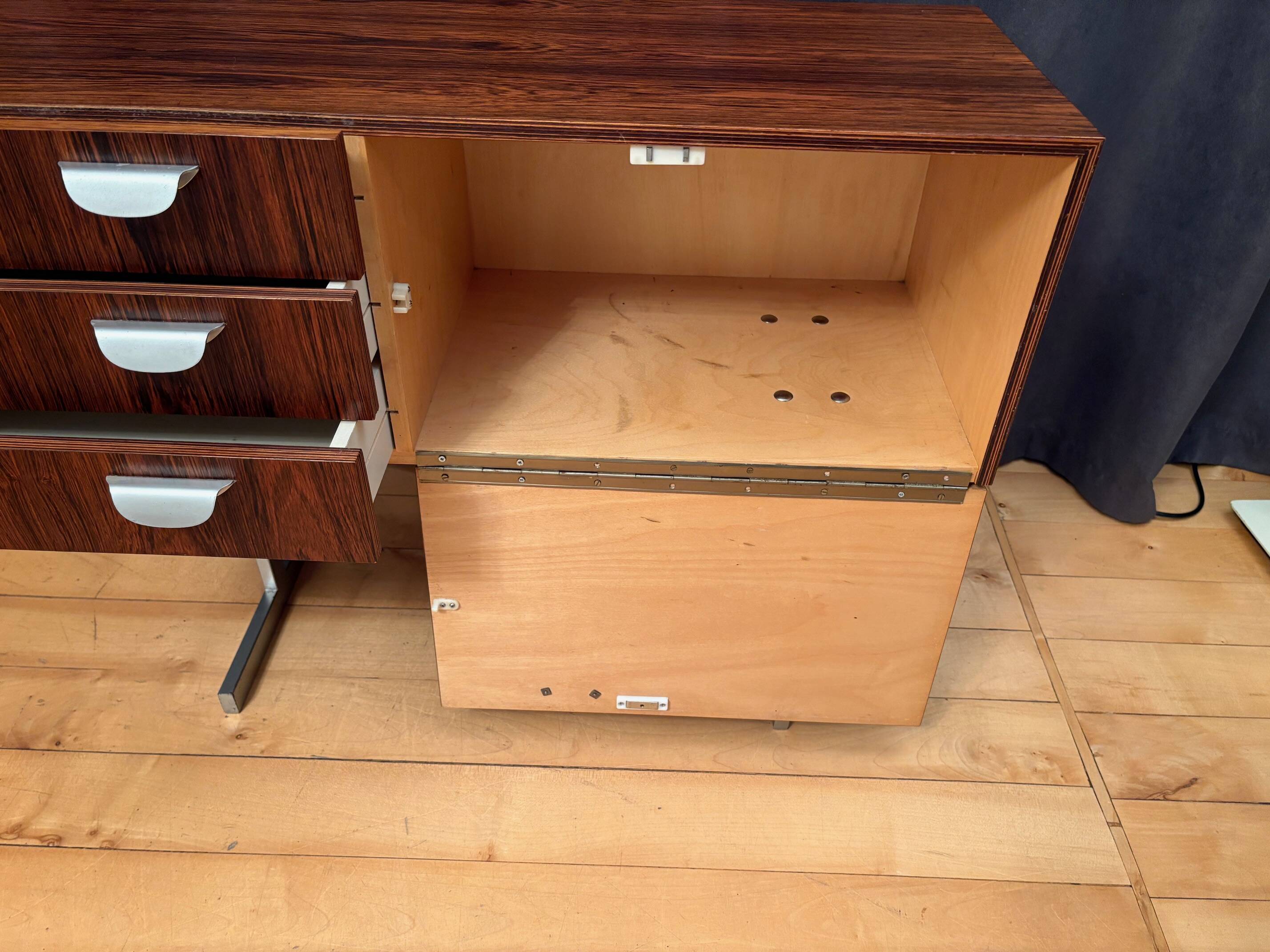 Cabinet, meuble bar, 1960