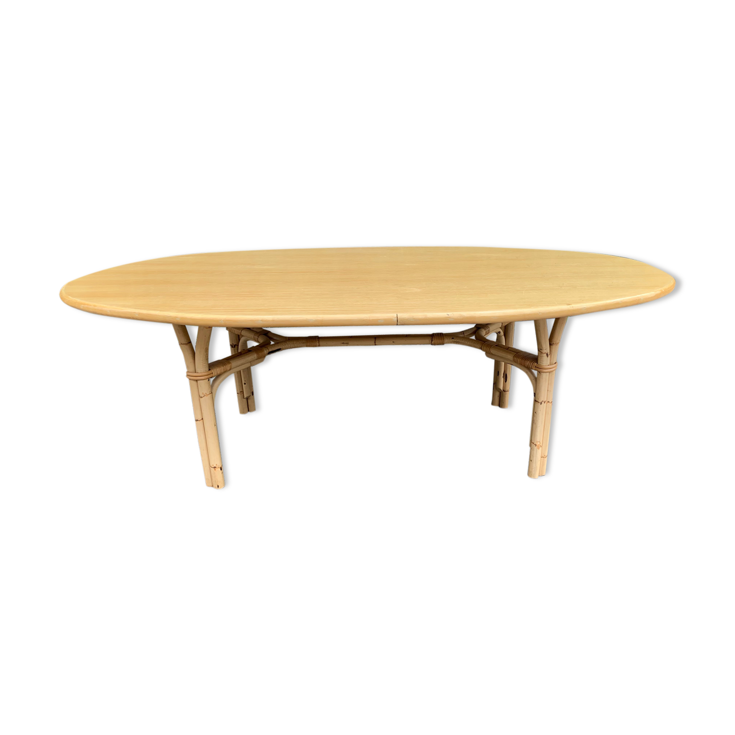 Large rattan table 8/10 people