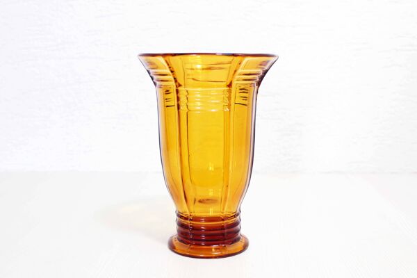Vase Art Deco en verre ambré