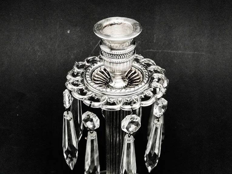 CW2 Schiffers - candlestick with crystals