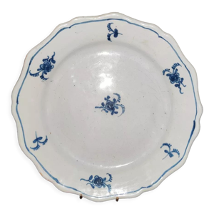Assiette ancienne en Faïence du
