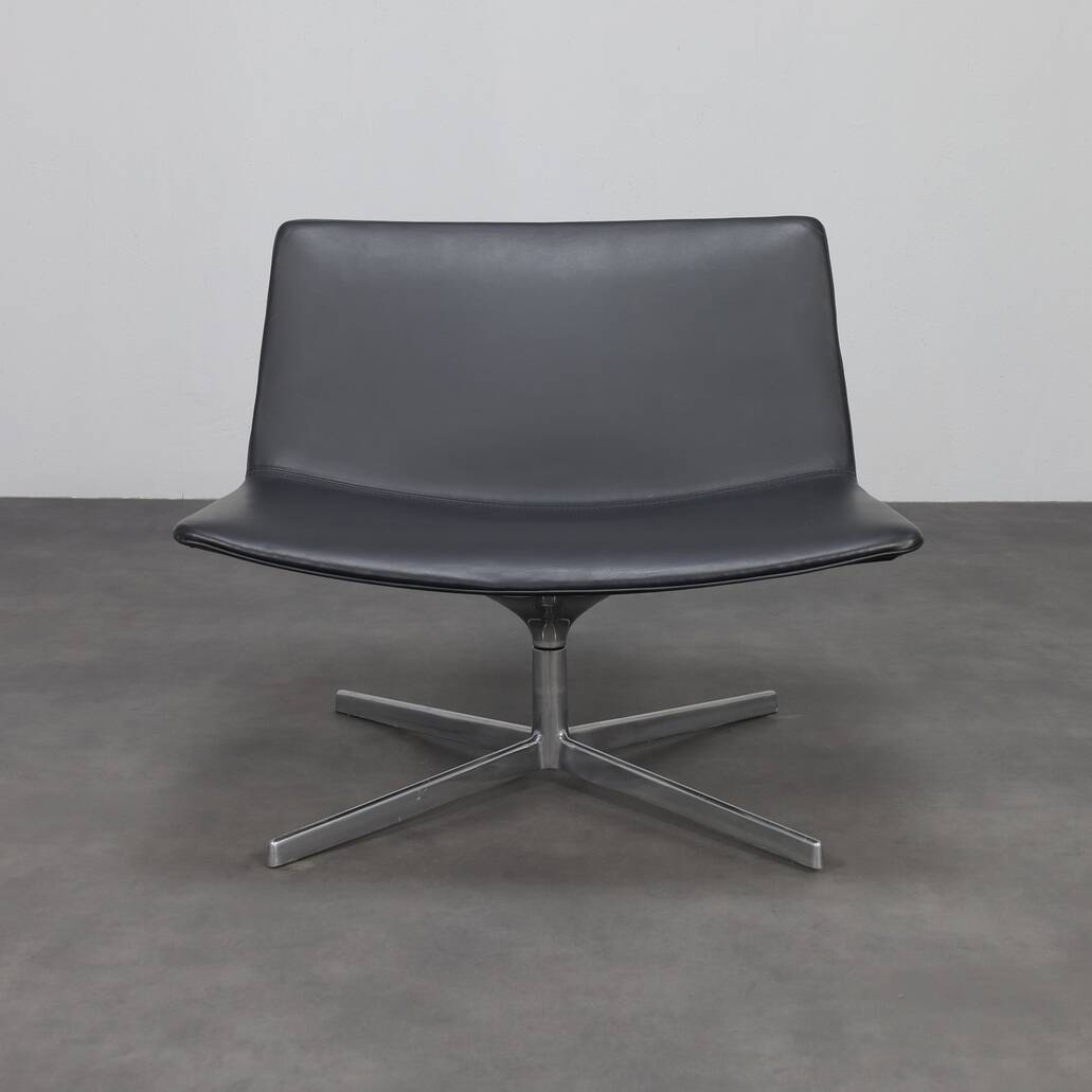 Swivel Lounge Chair "Catifa 80" by Lievore Altherr Molina for Arper, Italy