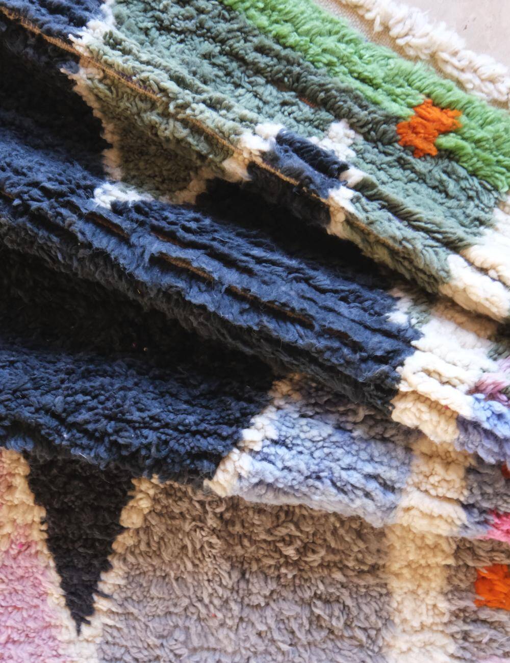 Moroccan Boujad Rug - 294 x 226 cm