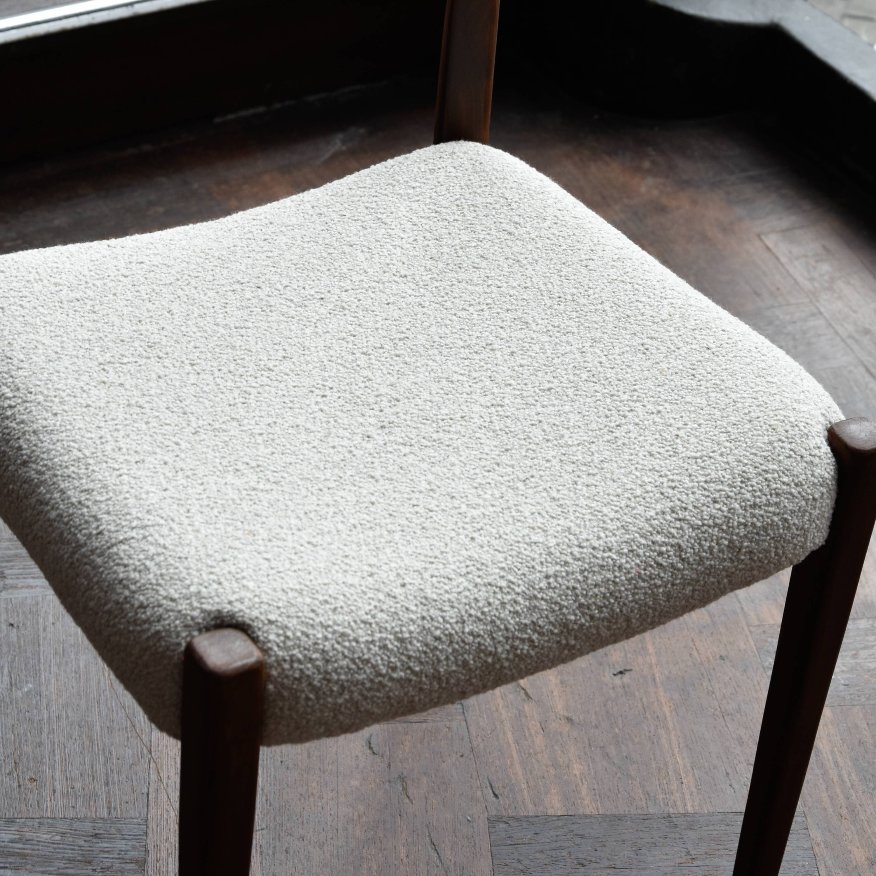 6 Danish chair attributed to Niels Moller