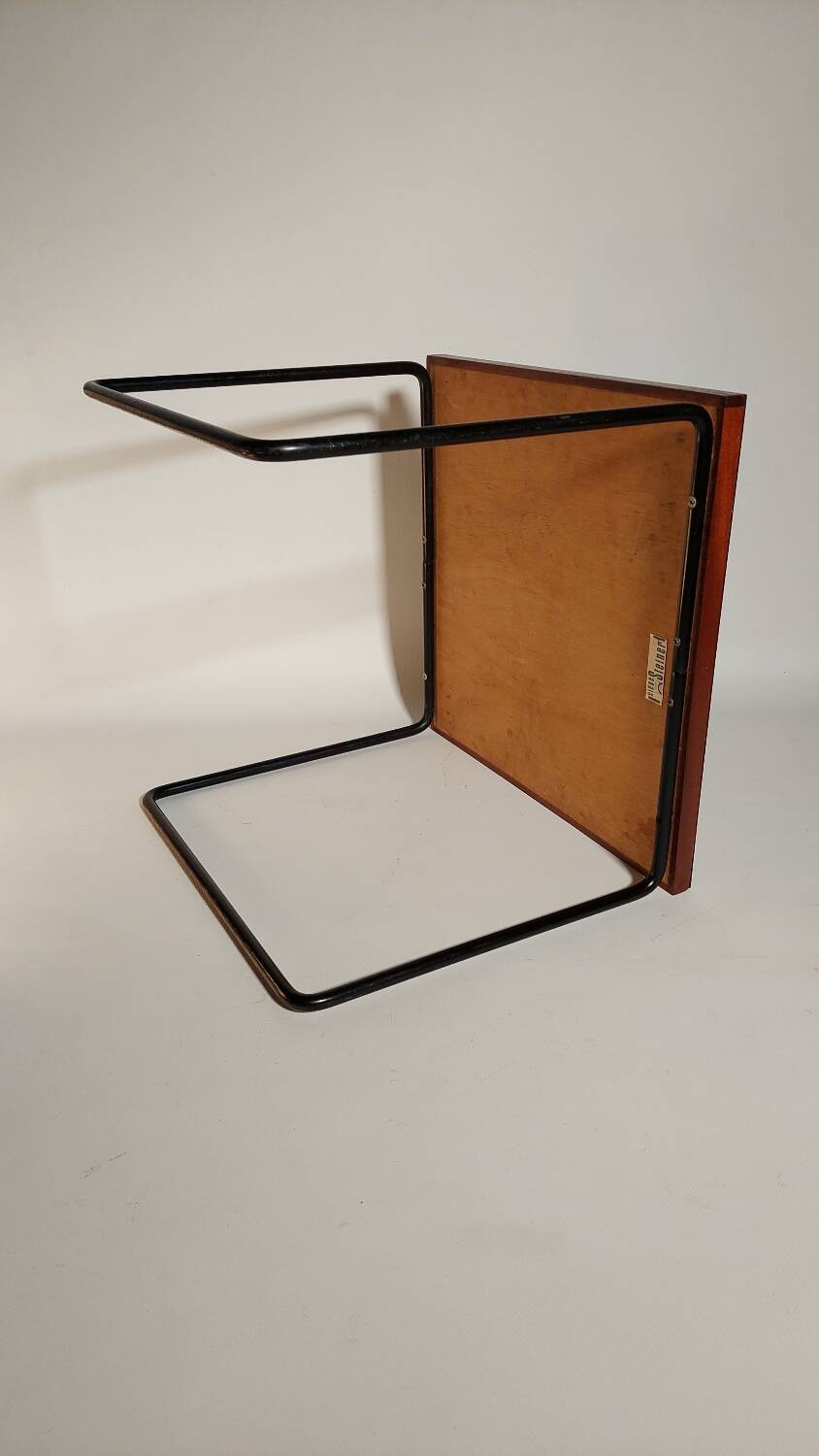 Pierre Guariche flying table 1955