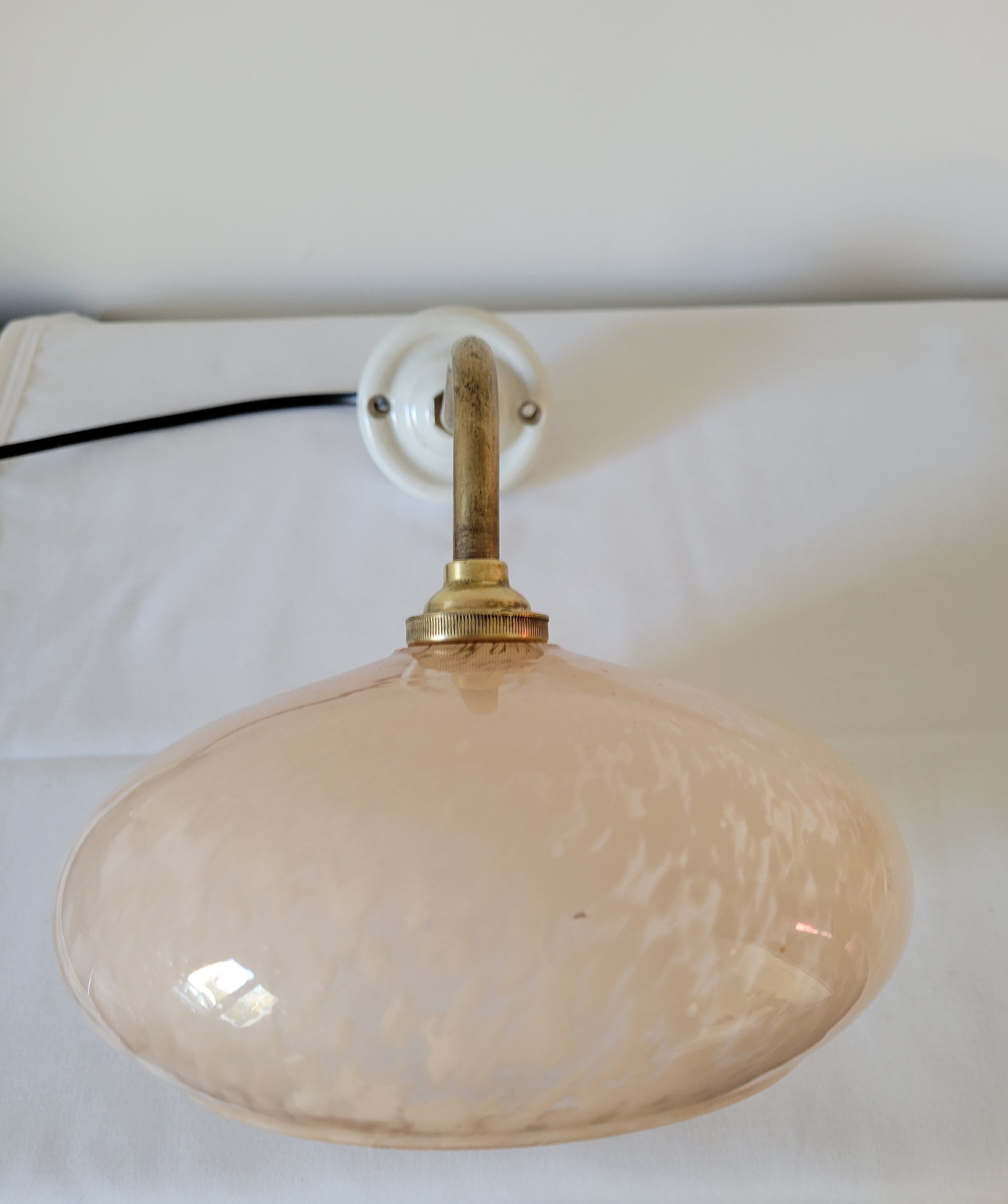 Clichy glass wall lamp