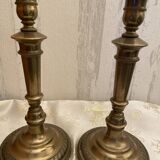 Paire de bougeoirs en laiton