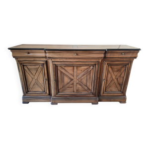 Grande enfilade buffet - style
