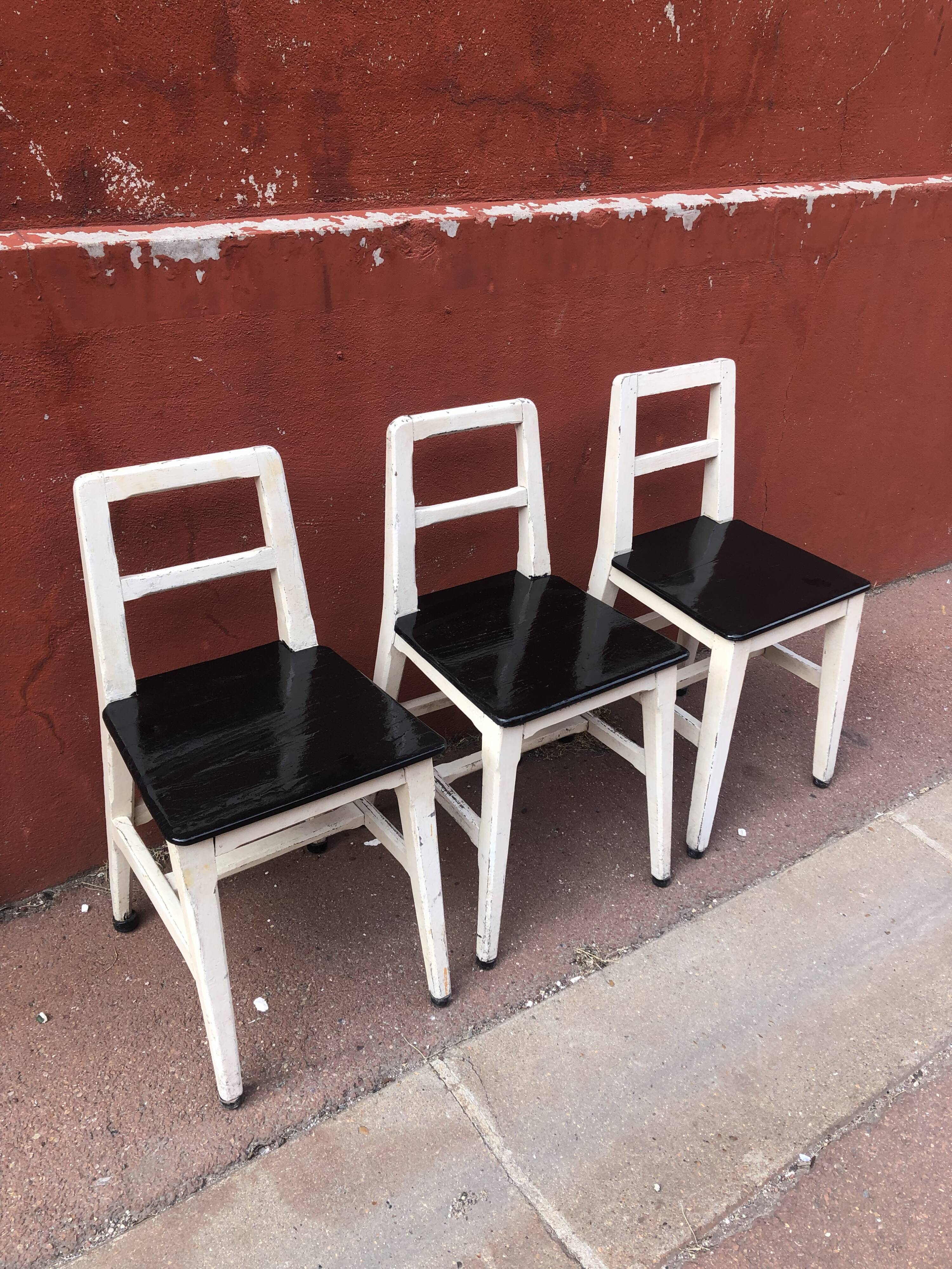 Lot of 3 vintage chairs