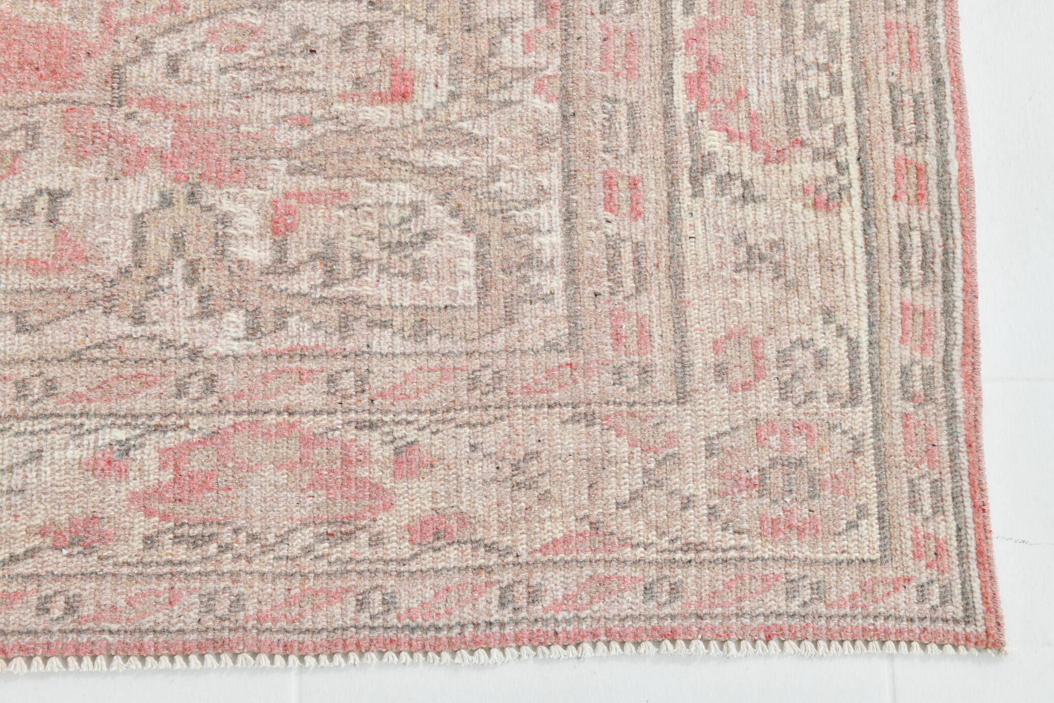 Soft Red & Beige Entryway Handmade Vintage Rug, 170x261 Cm
