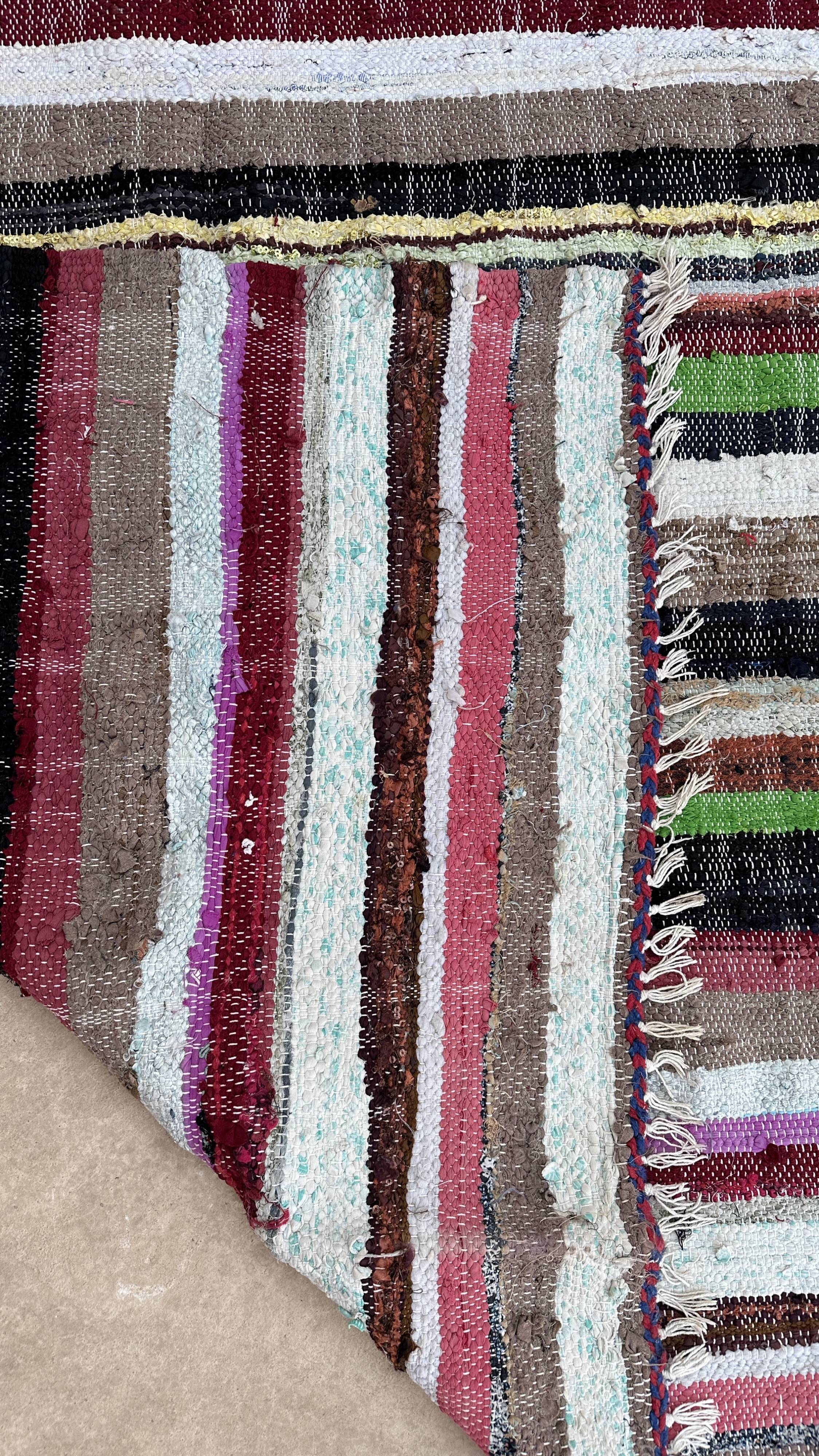 Moroccan carpet 155x254cm