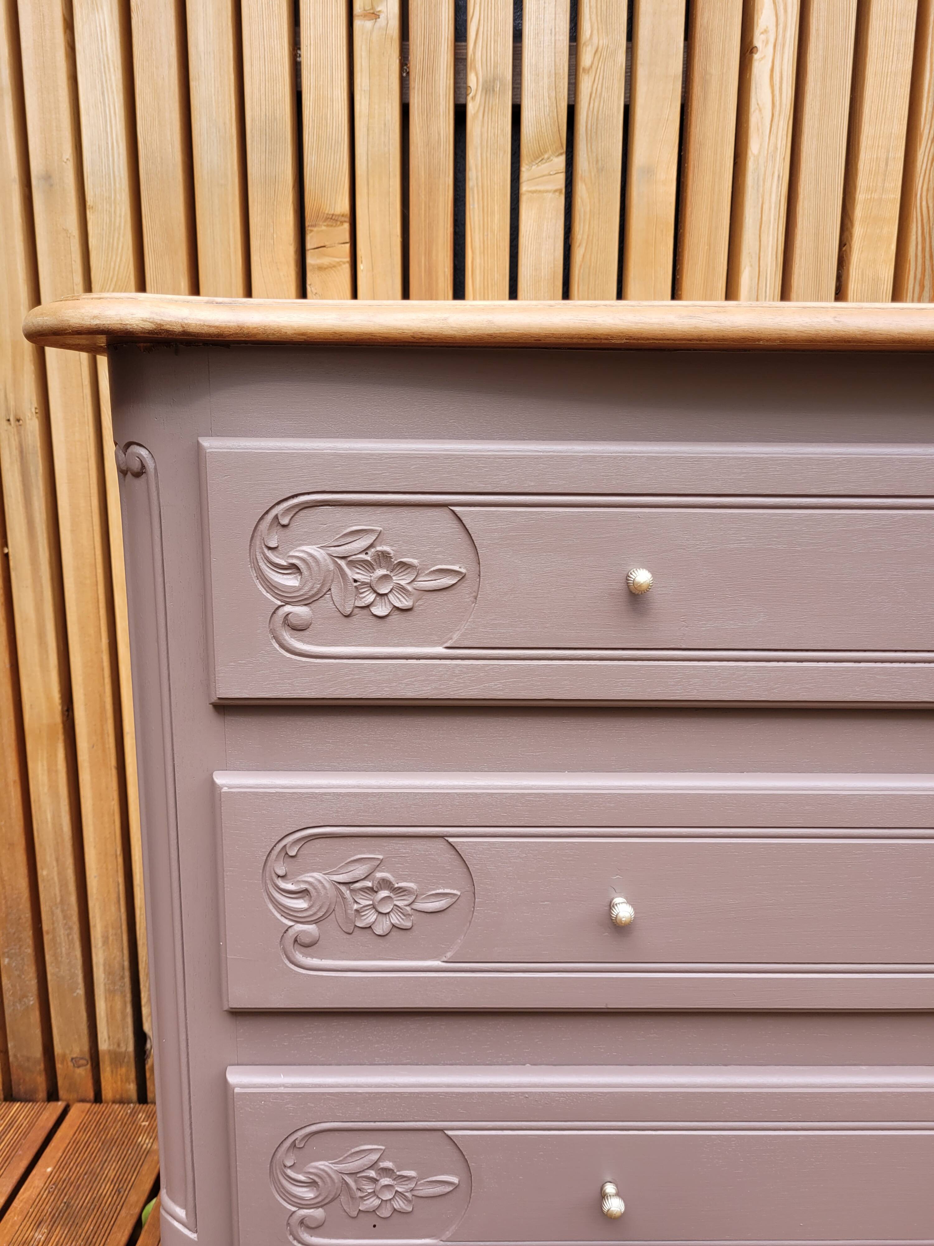 Commode vintage style régence