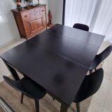 Extendable table in solid cherry wood of France