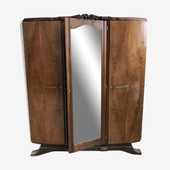 Armoire bois sculpté 3 portes années 30