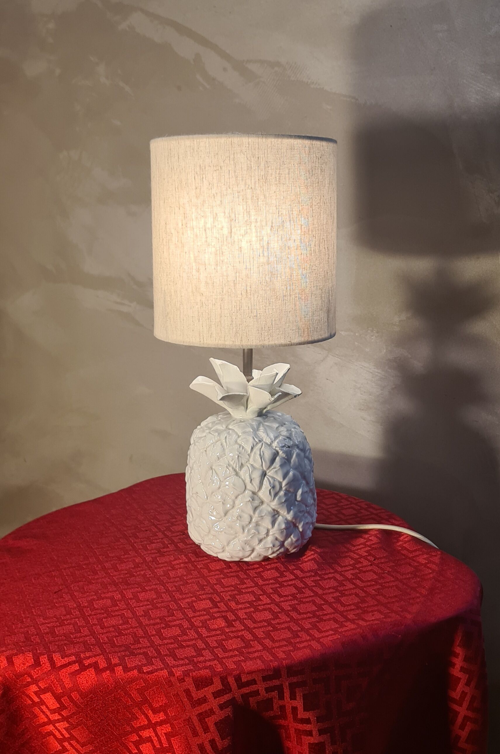 pineapple lamp 1960 white porcelain 38x16 very pretty model lampshade in l