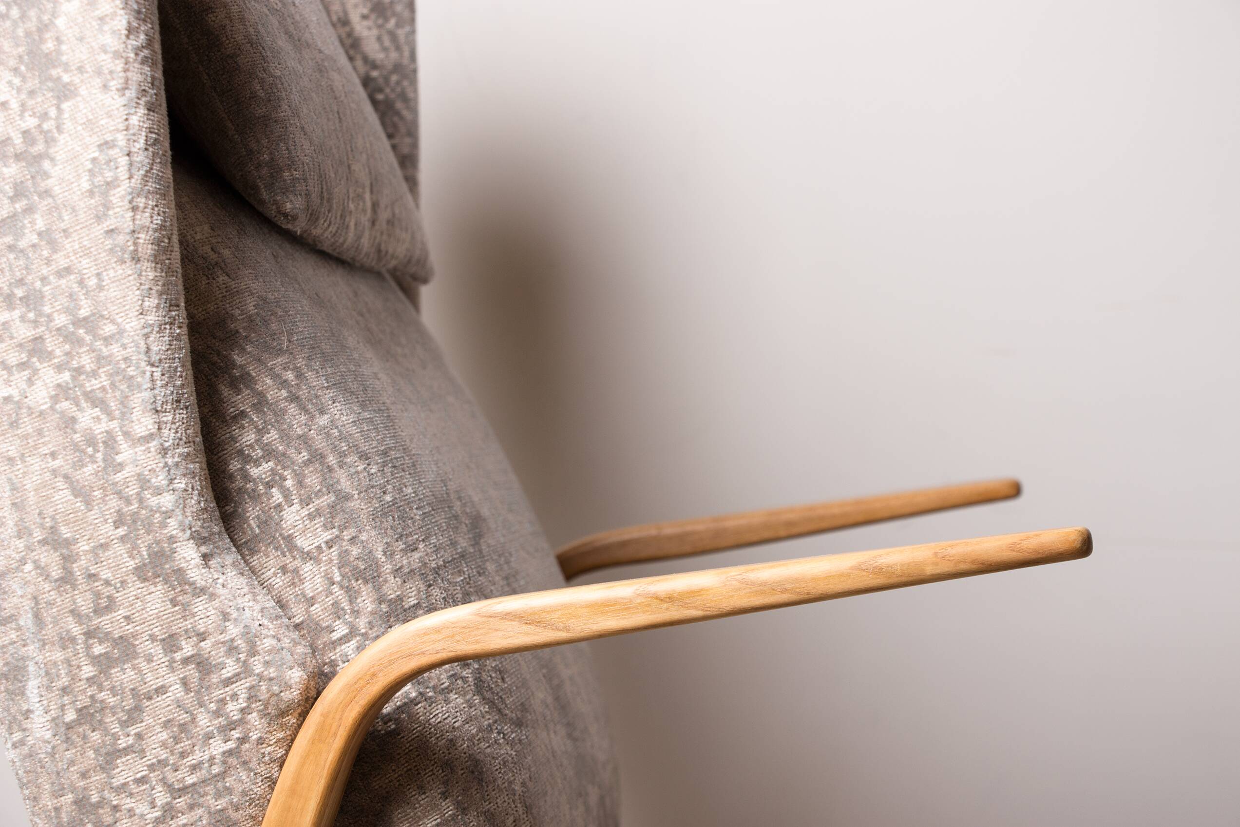 High armchair in curved beech and recent konkav fabric model by paul bode for federholz.