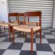 Série de 8 chaises Møller 75