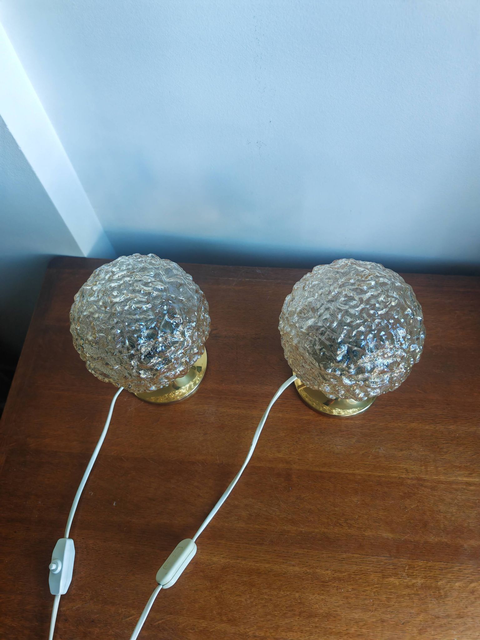 Pair of Space Age table lamps from the 70s – German design – Frosted glass "Ice"