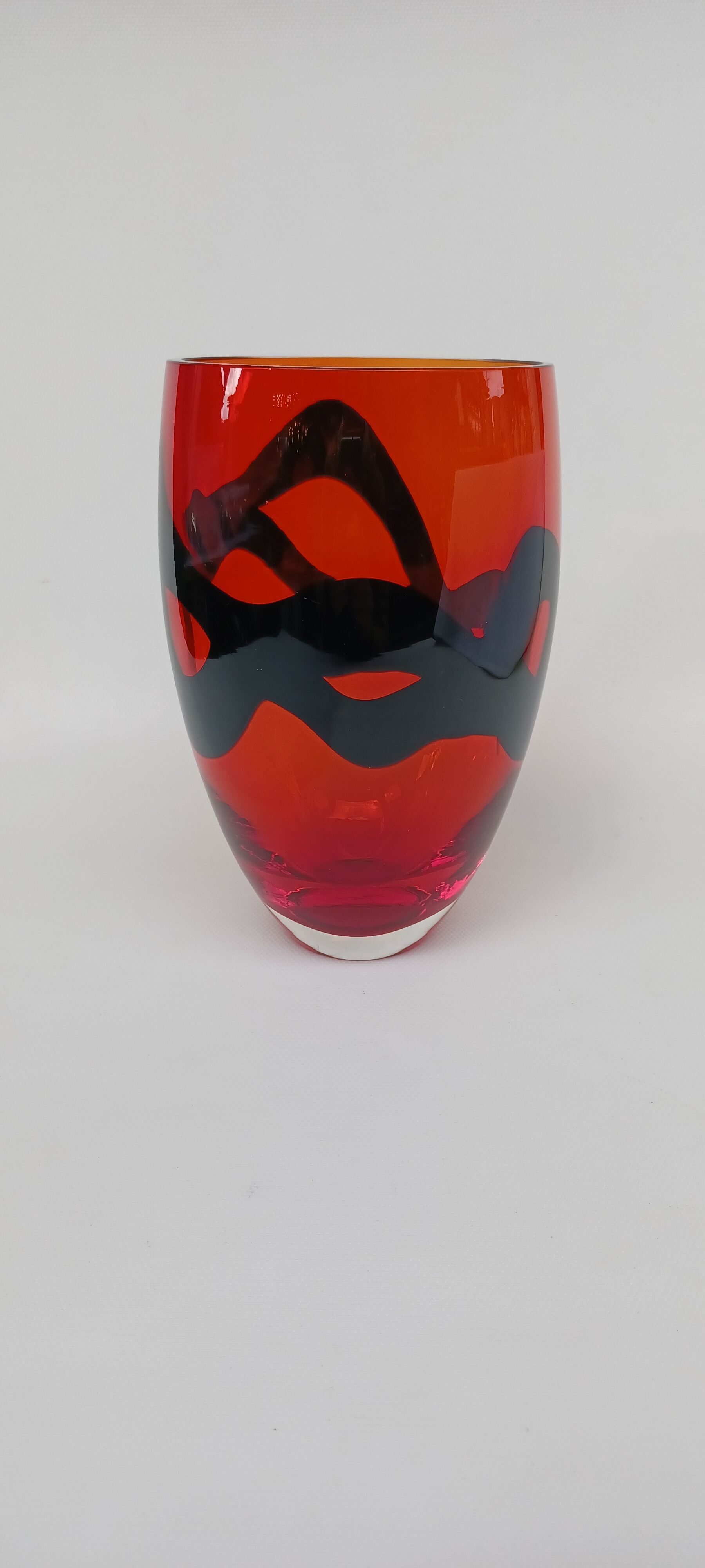Glass vase by Livio Seguso. Murano, 70s.
