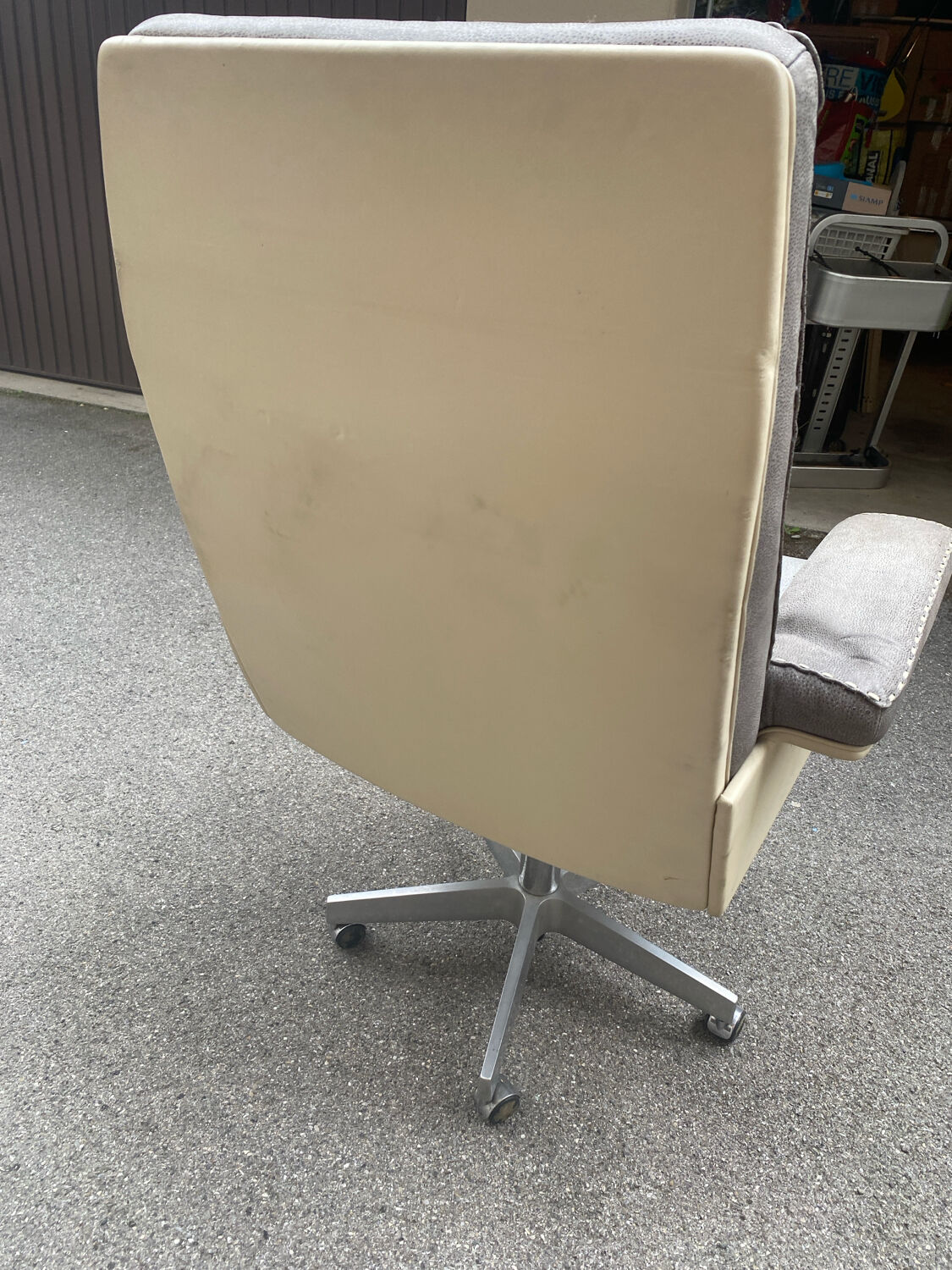 Office chair