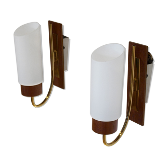 Pair of wall light