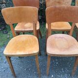 Vintage chairs stamped Thonet in curved beech wood and curved cp backrest.