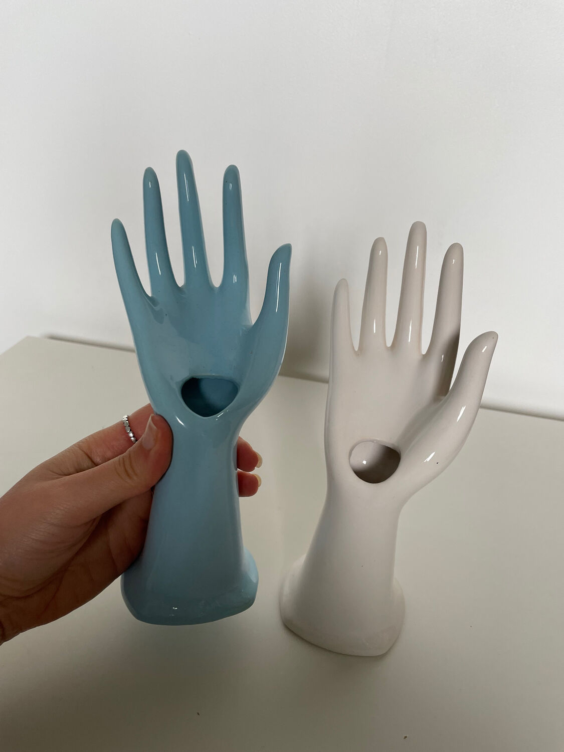 Hand Baguier or Soliflore in Porcelain