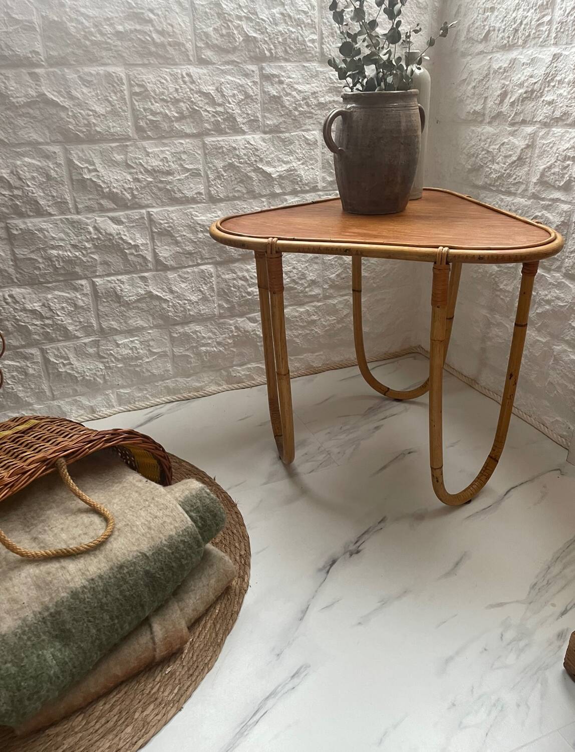 Small banbou tripod table from the 70s